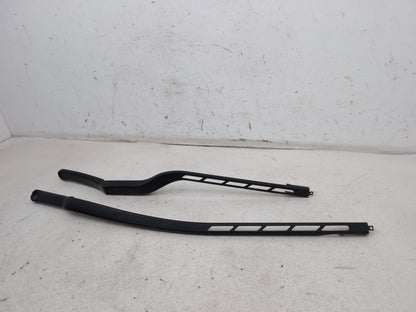 Wiper Front Arm 3