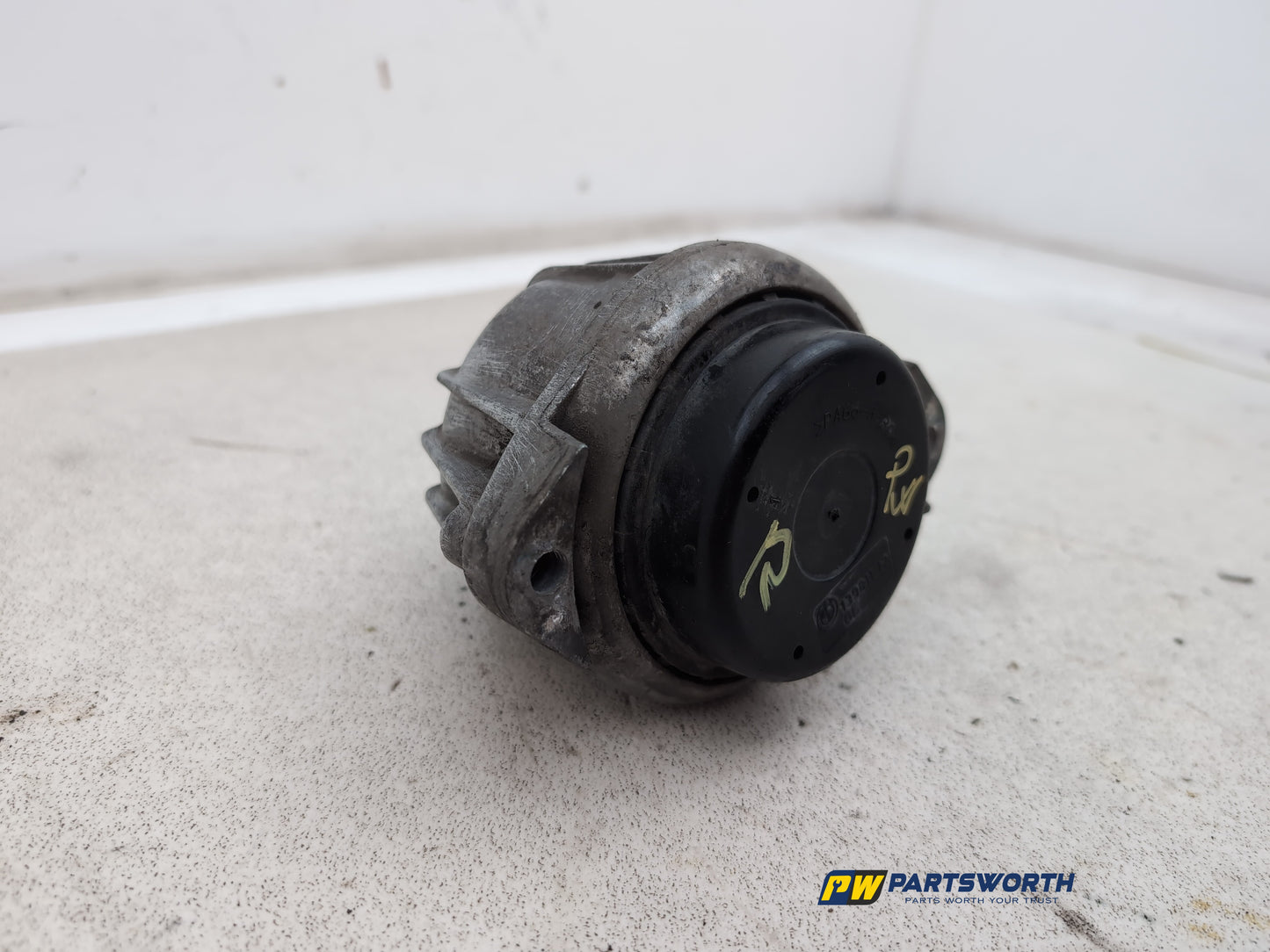 Engine Mounting Bracket 3