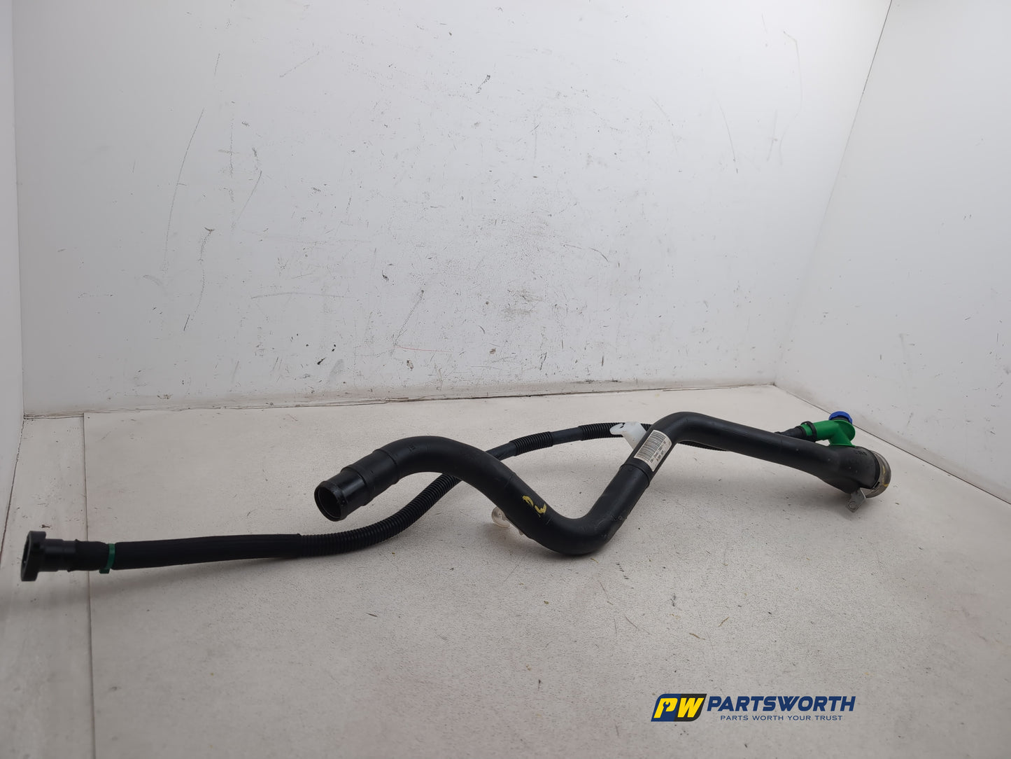 Fuel filler neck 3