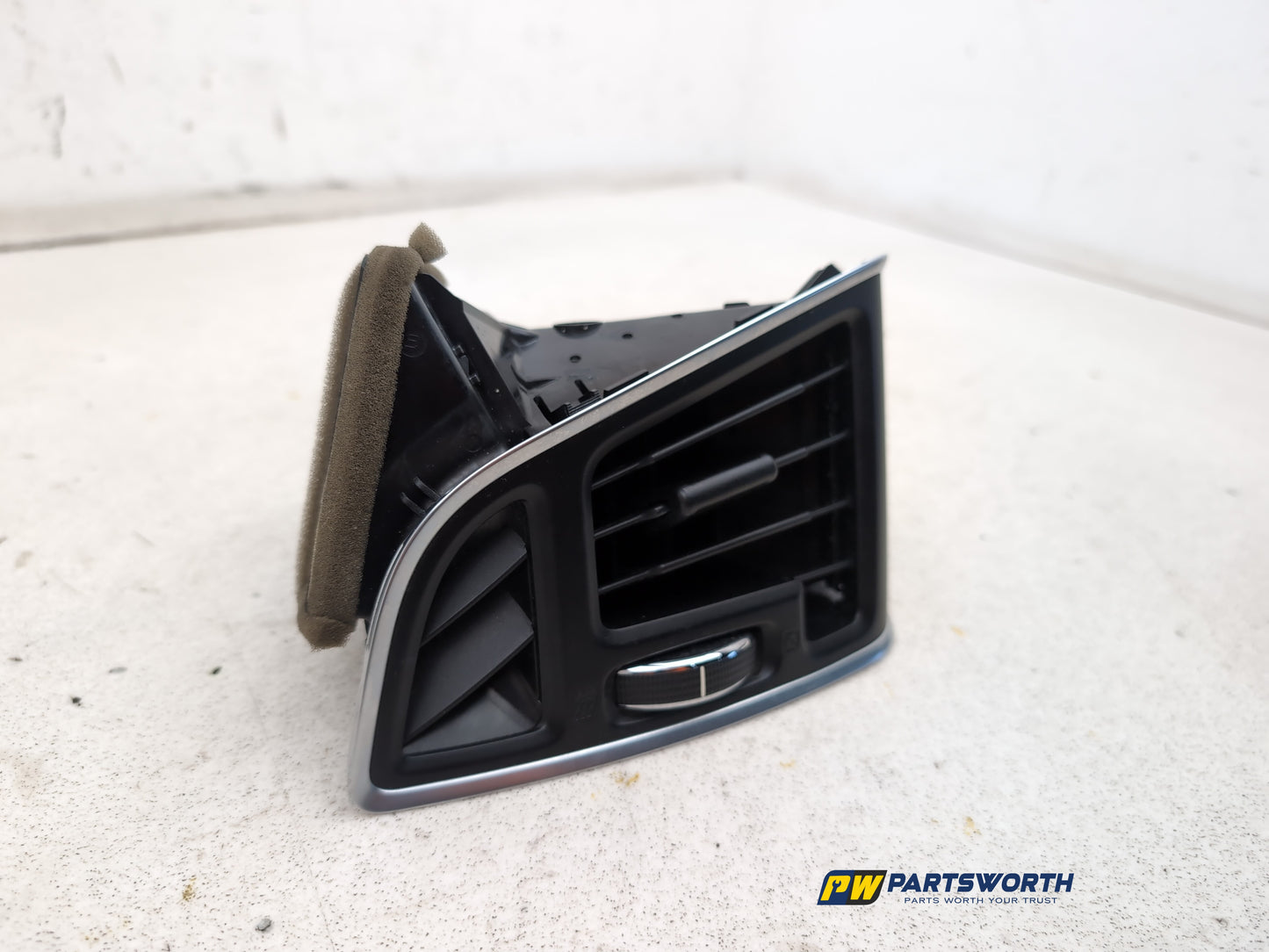 Dashboard Trim With Air Vent  3