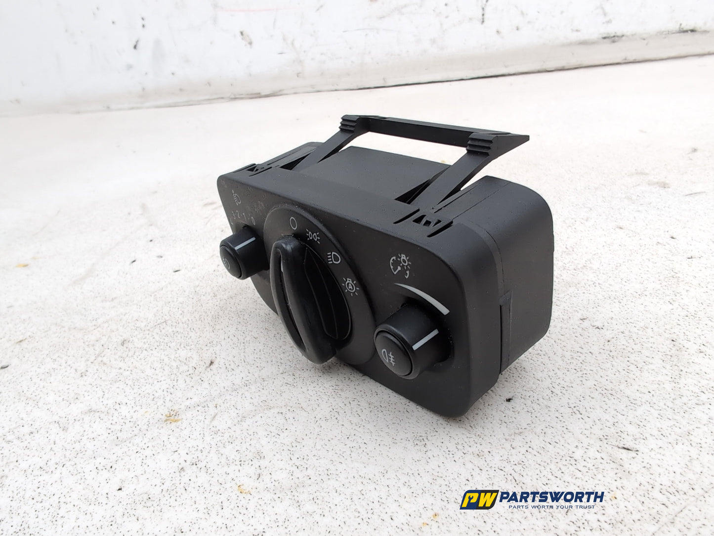 Switch Headlamp 3