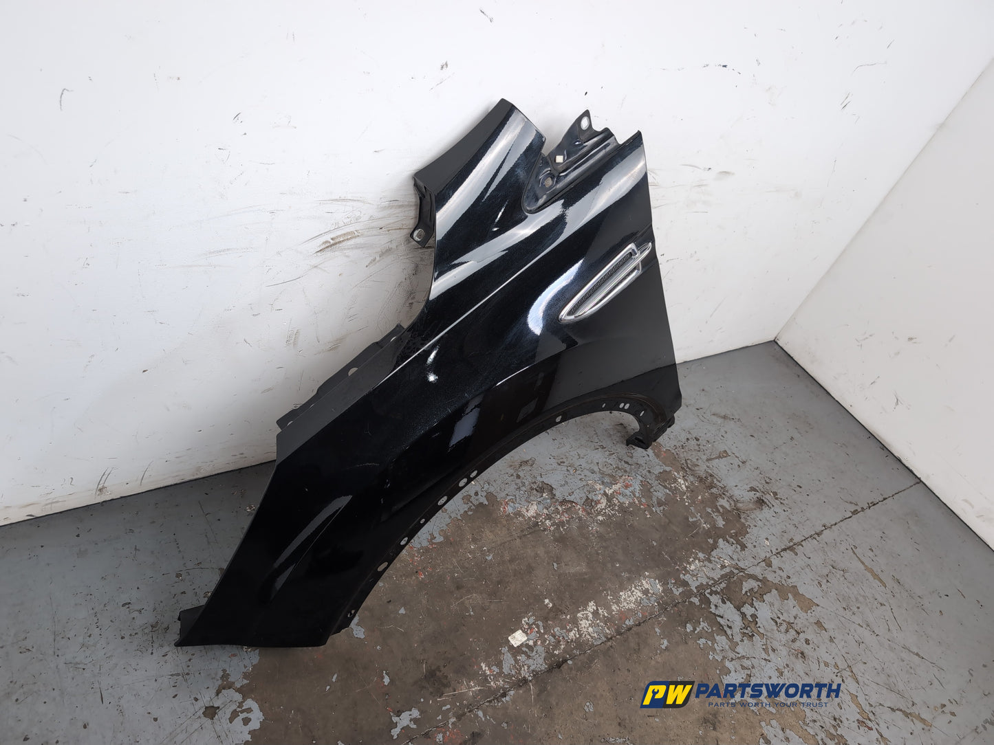 Wing Front LH 3