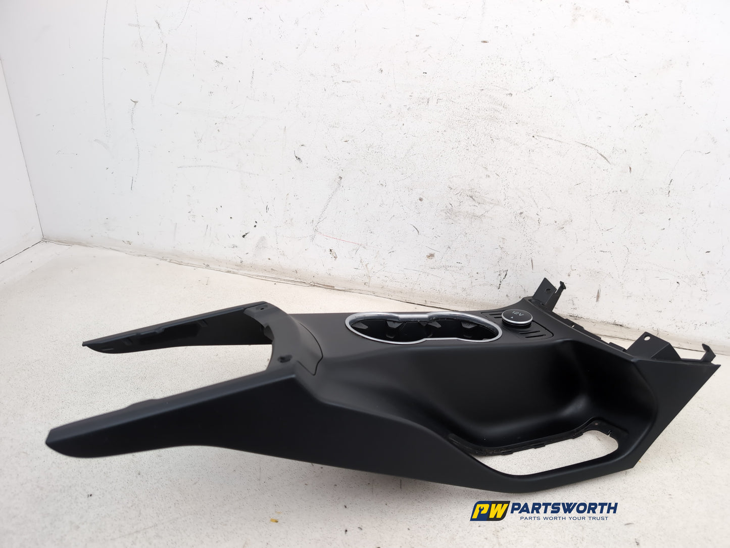 Centre Console Cup Holder 3