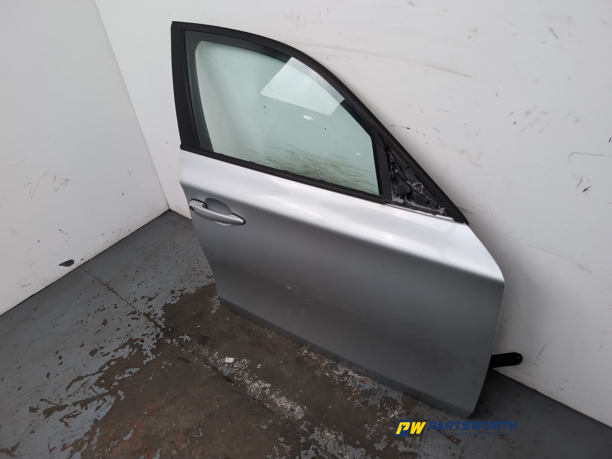 Door Front RH 3