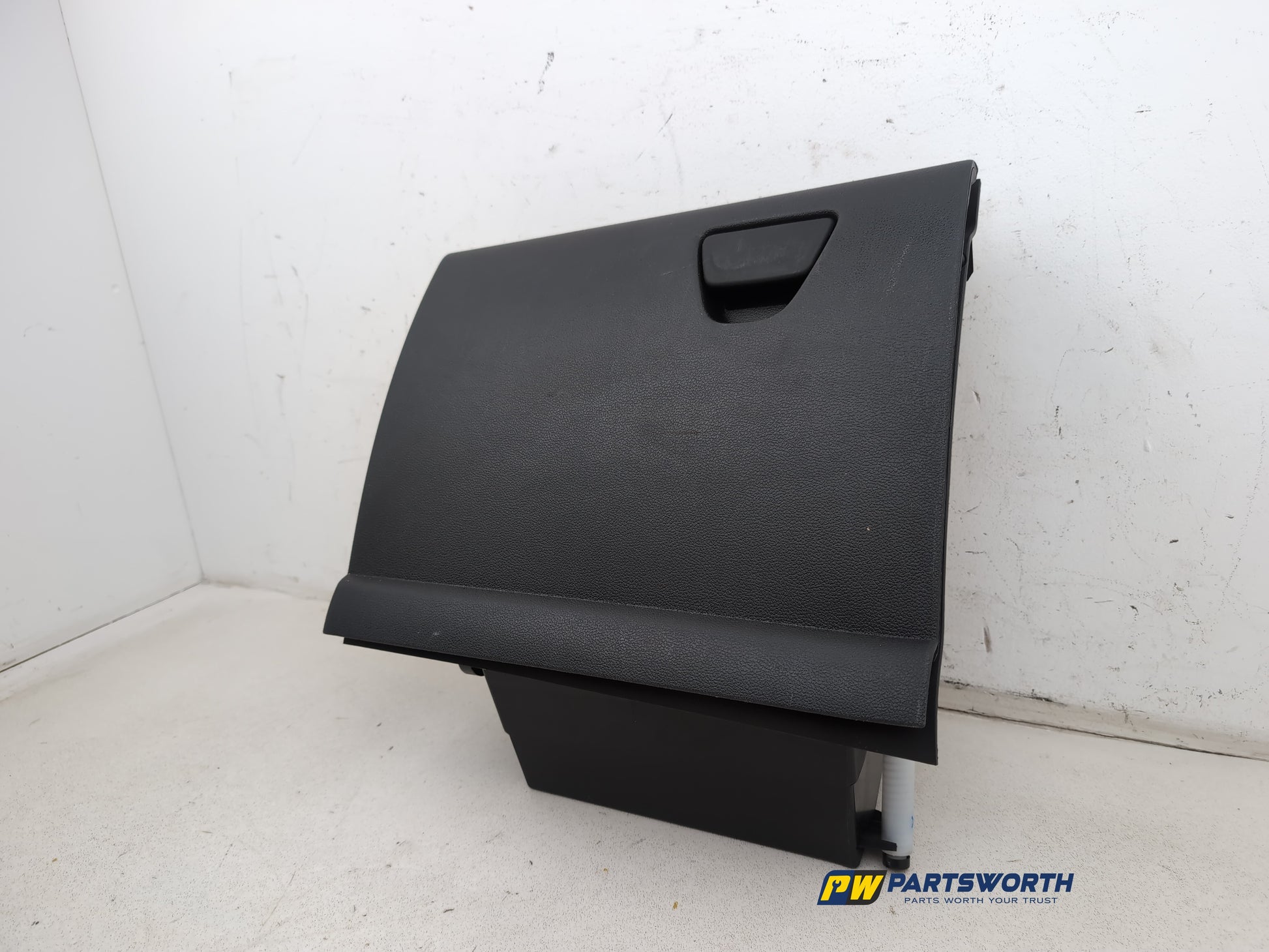Glove Compartment Assembly 3