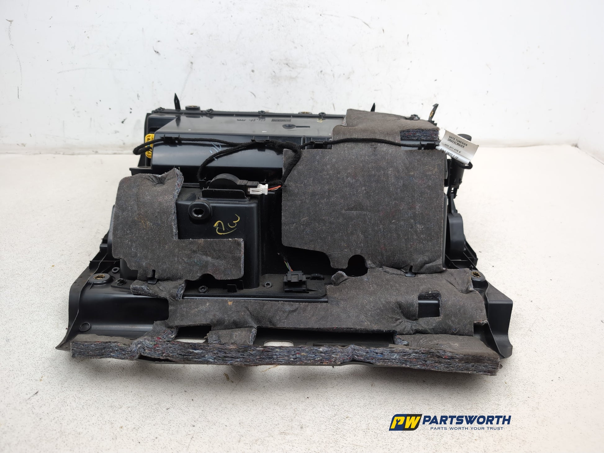 Glove Compartment Assembly 9