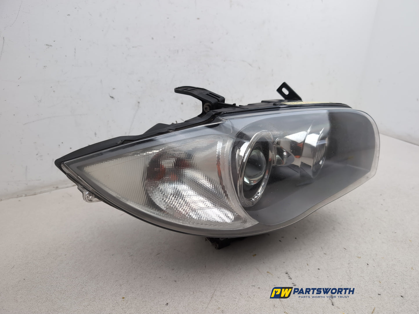 Headlamp RH 3