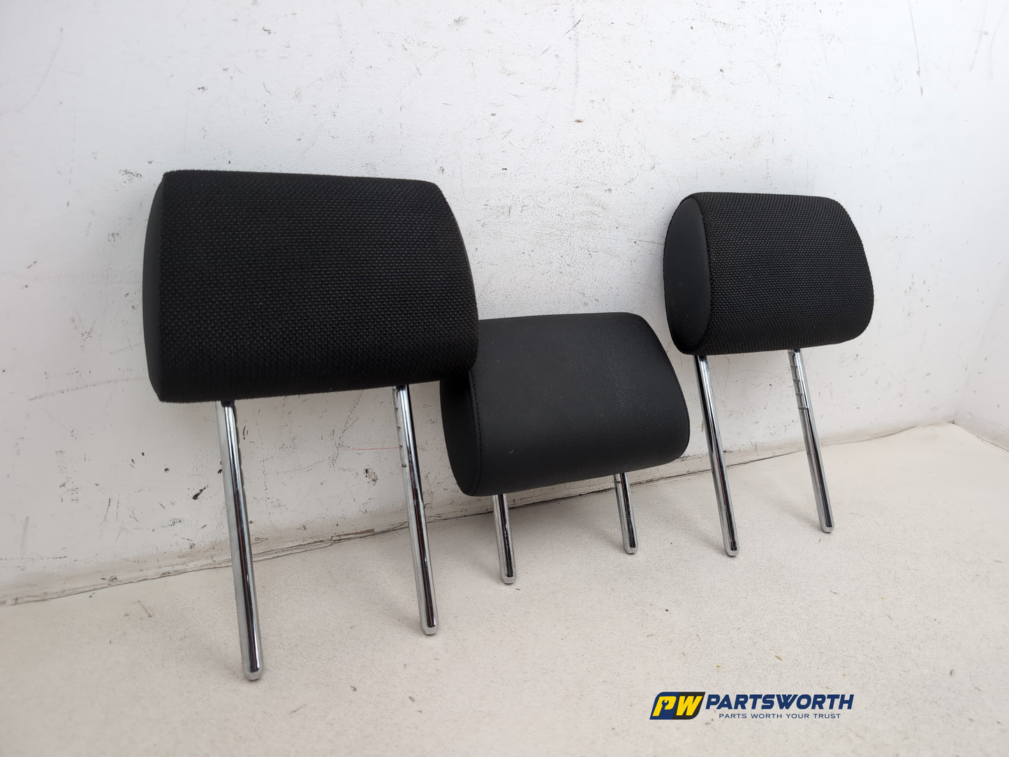 Rear Headrest 3
