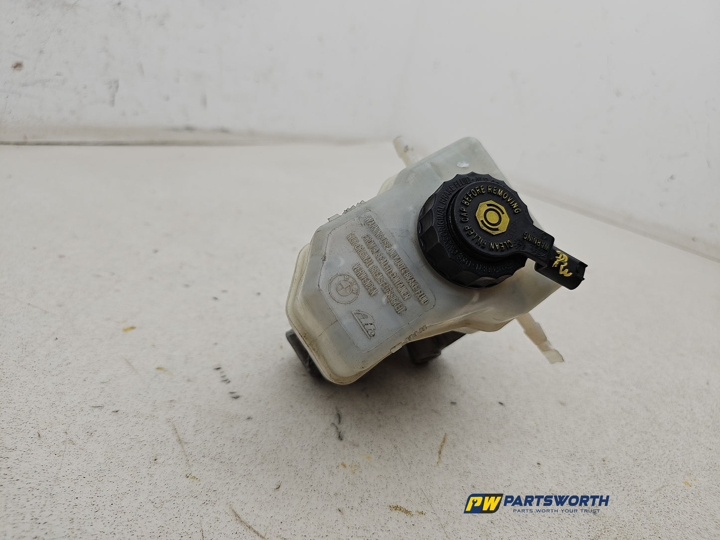 Brake Master Cylinder Assembly 3