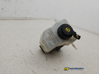 Brake Master Cylinder Assembly 3