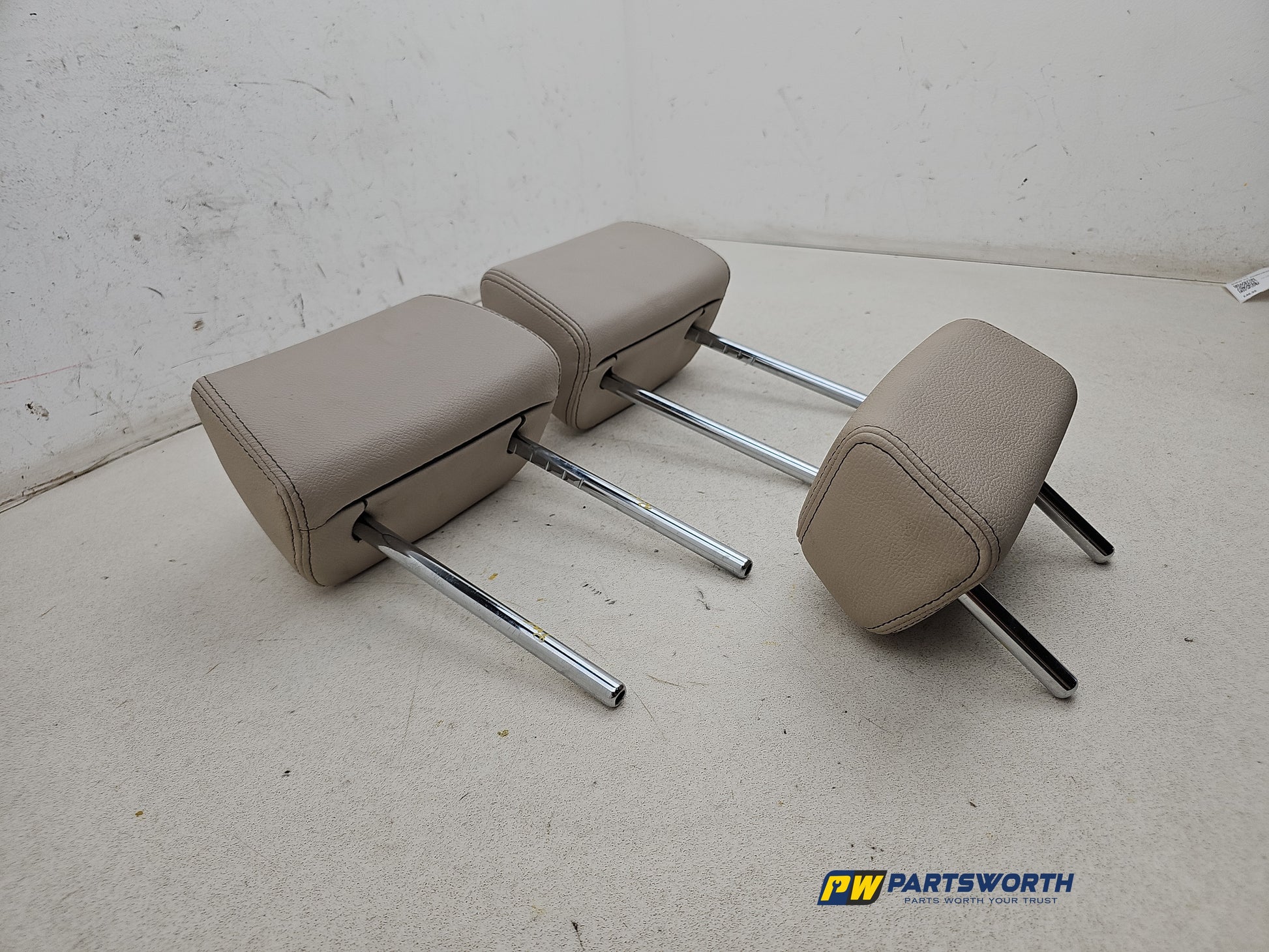 Rear Headrest 3