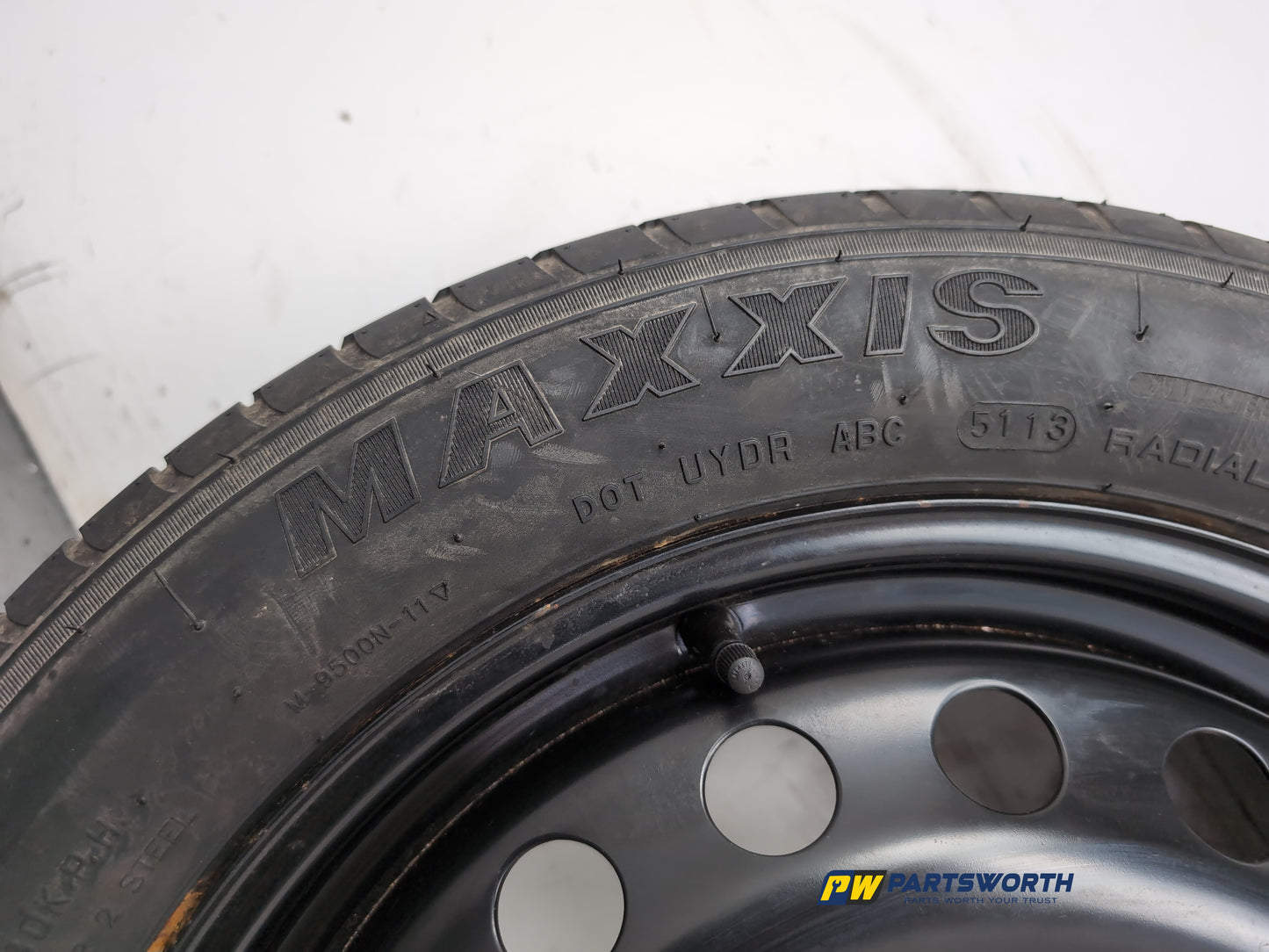 Space Saver Spare Wheel and Tool Kit  3