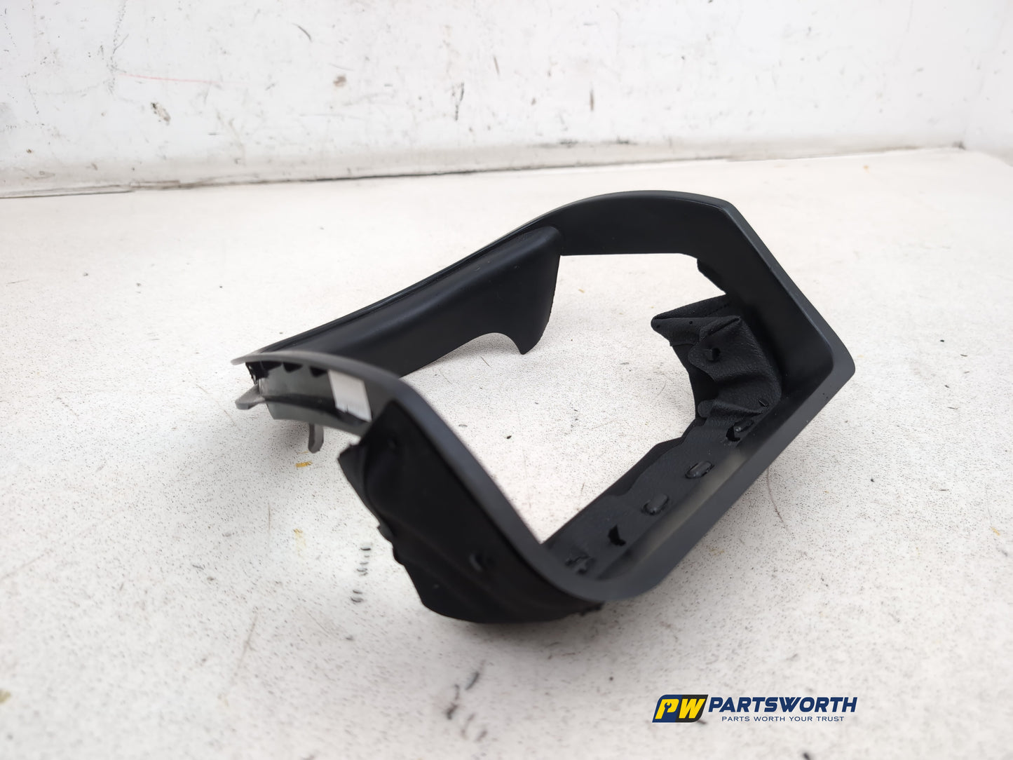 Steering Column Shroud Upper and Lower 3