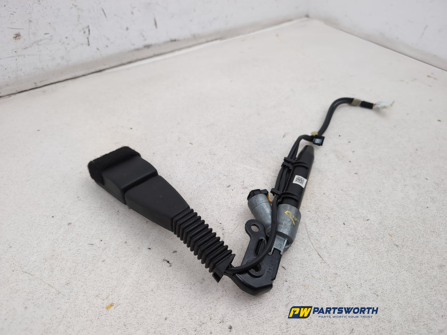 Seat Belt Front LH 3