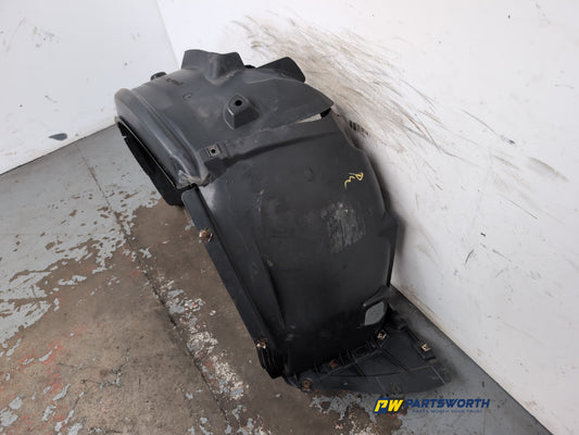 Moulding Wheel Arch Front RH 1