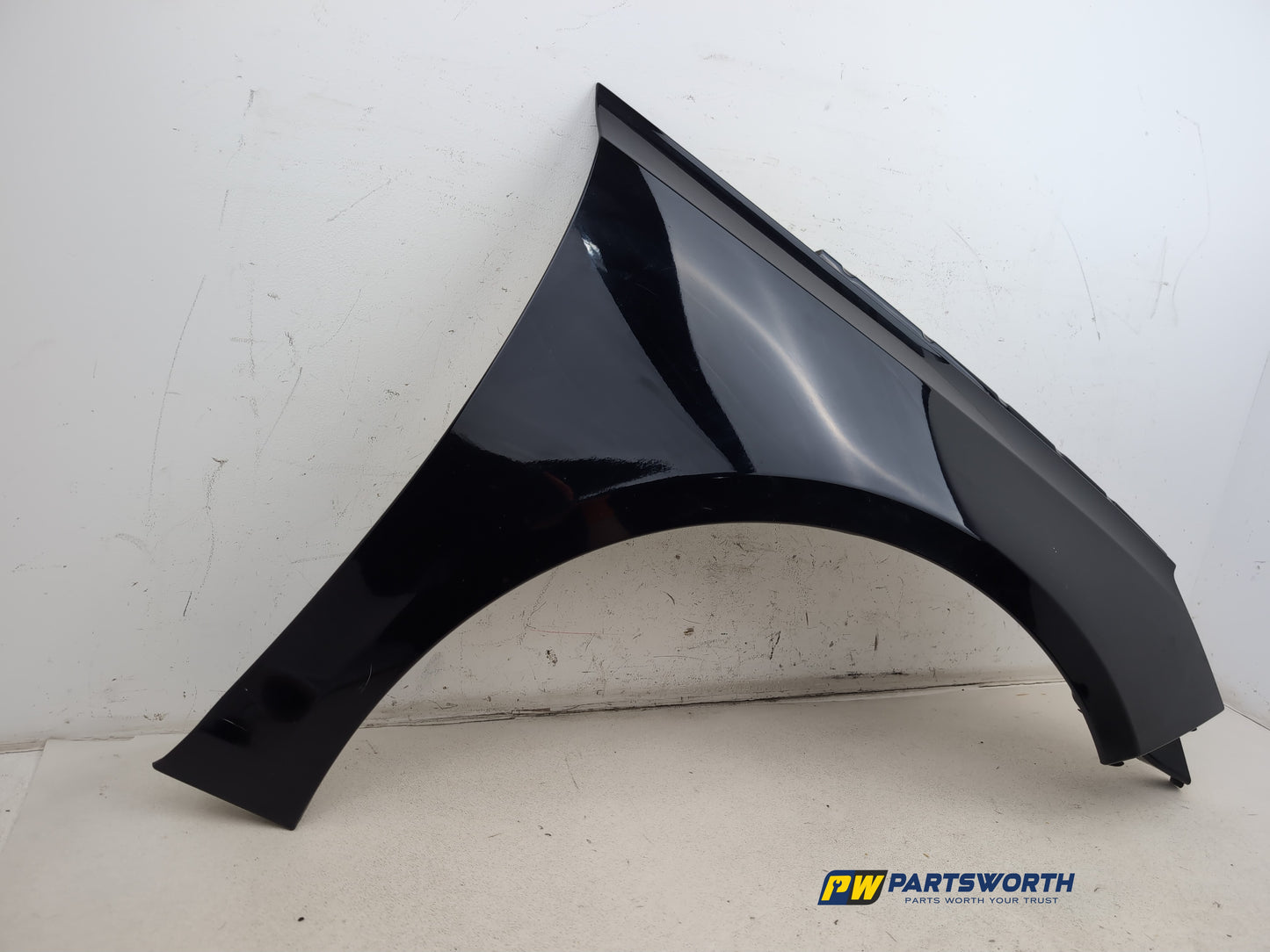 Wing Front RH 3