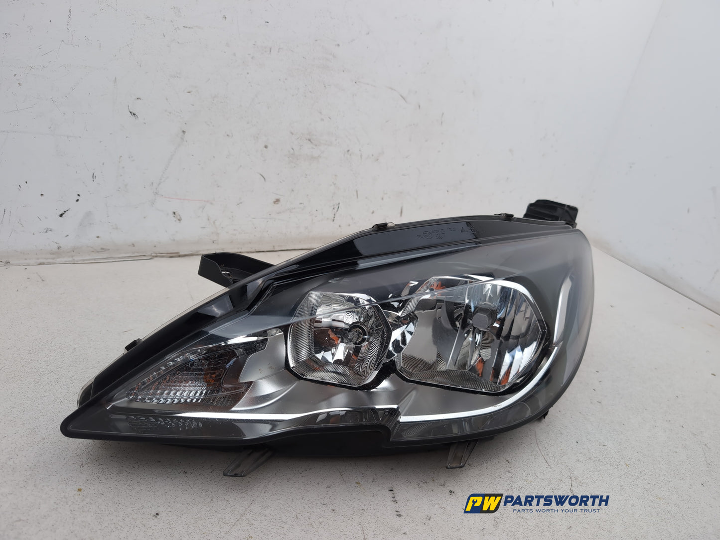 Headlamp LH 3