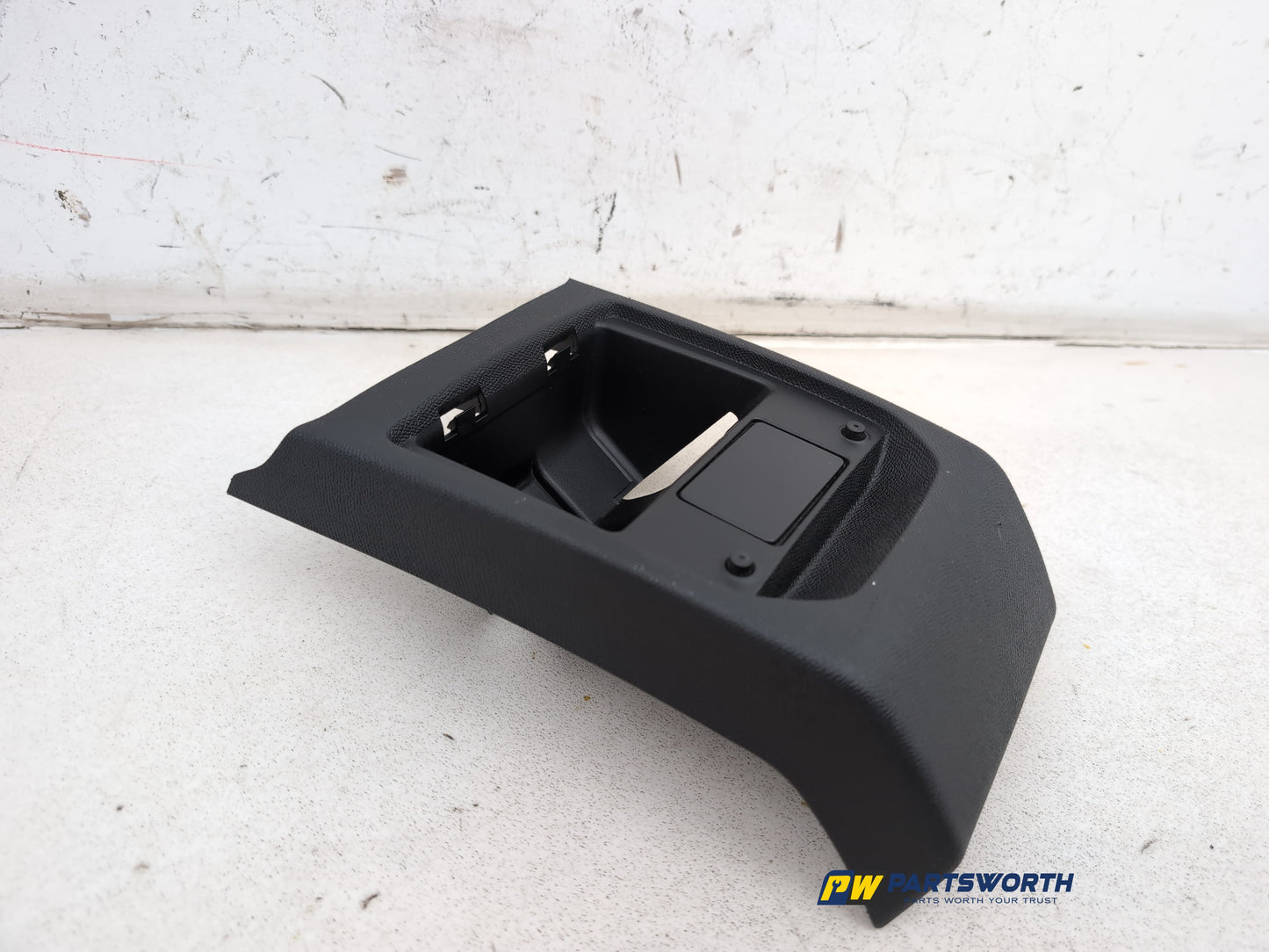 Centre Console Trim  3