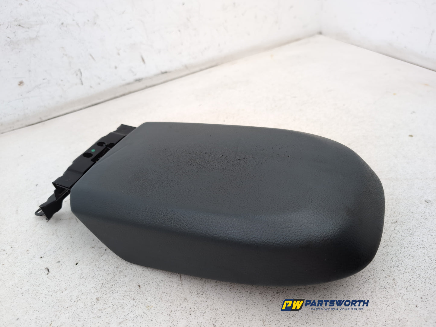 Centre Console Armrest 3