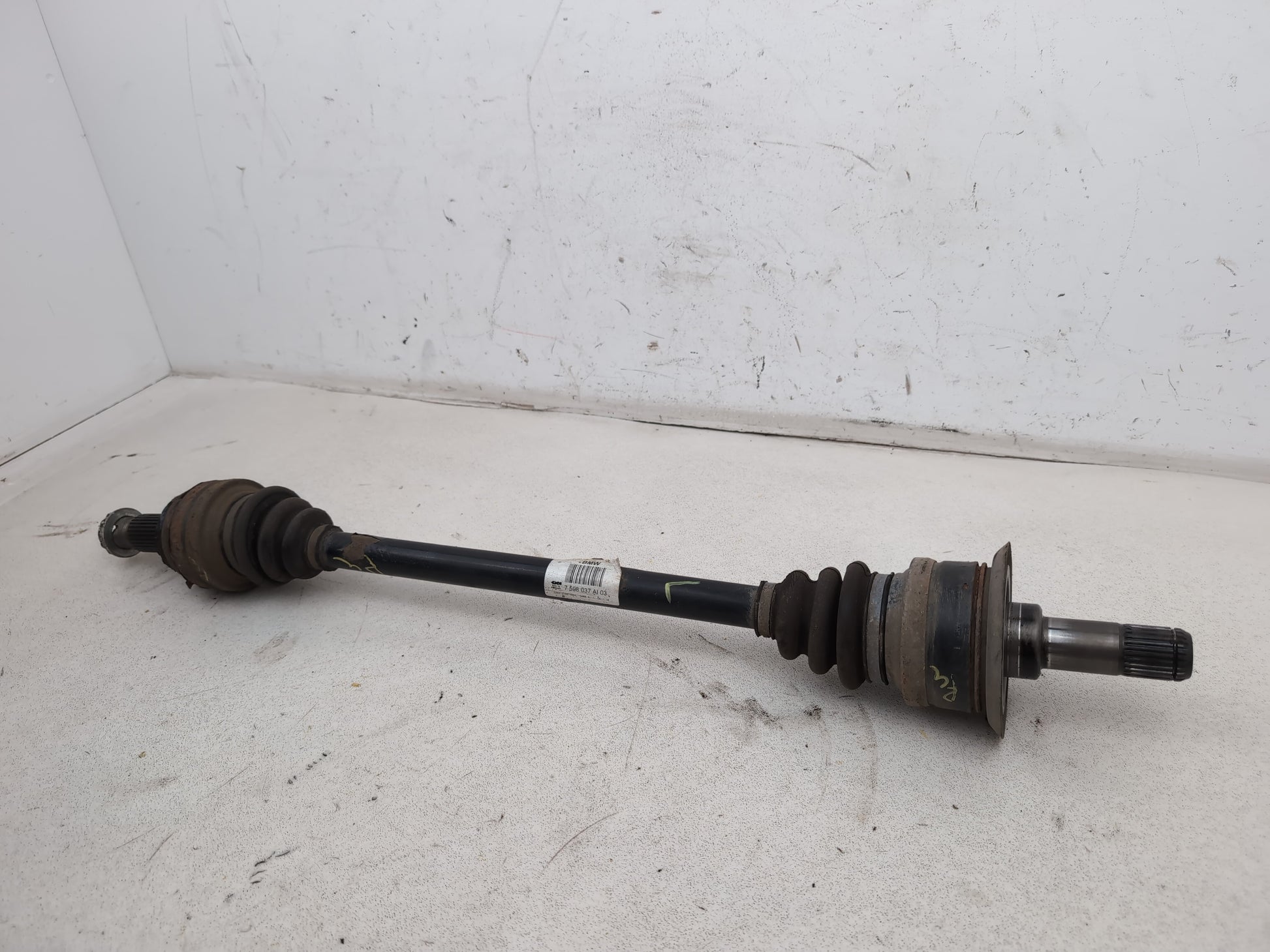 Driveshaft Rear LH 3