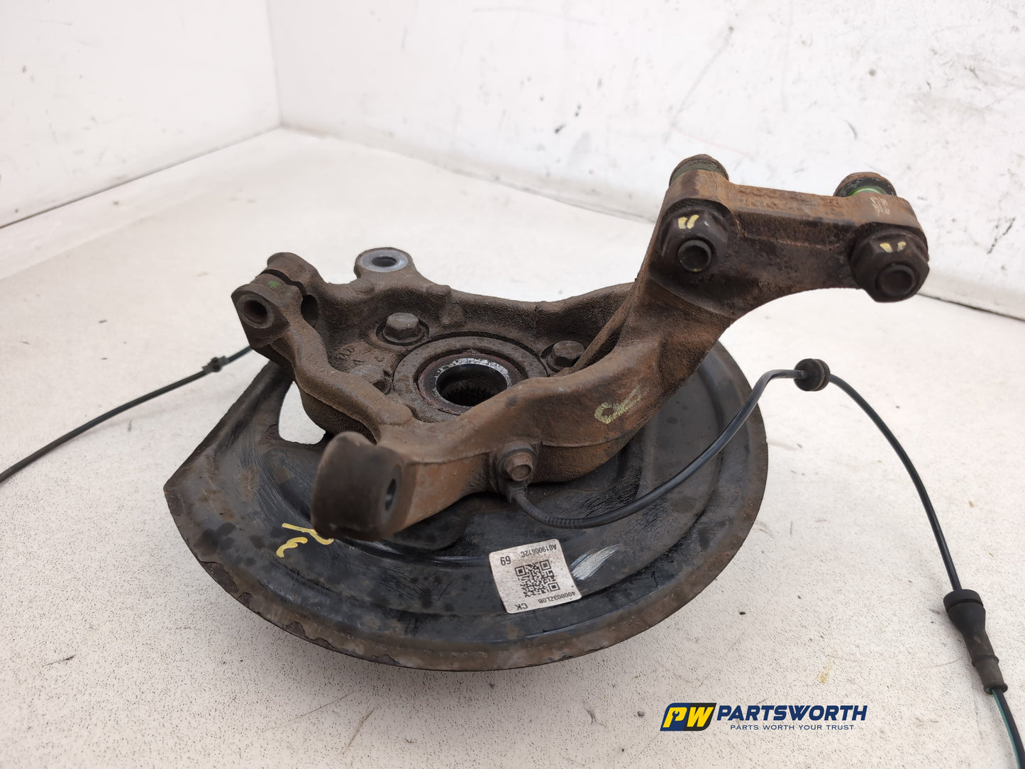Wheel Hub Front RH 3