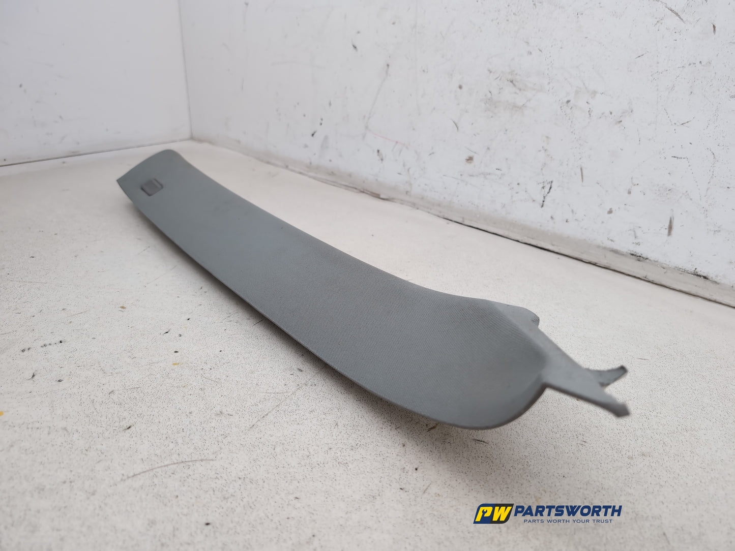 RH A Pillar Trim  3