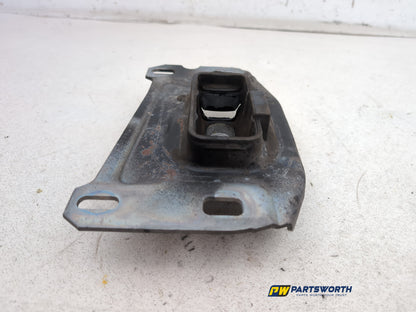 Transmission Mounting Bracket 3