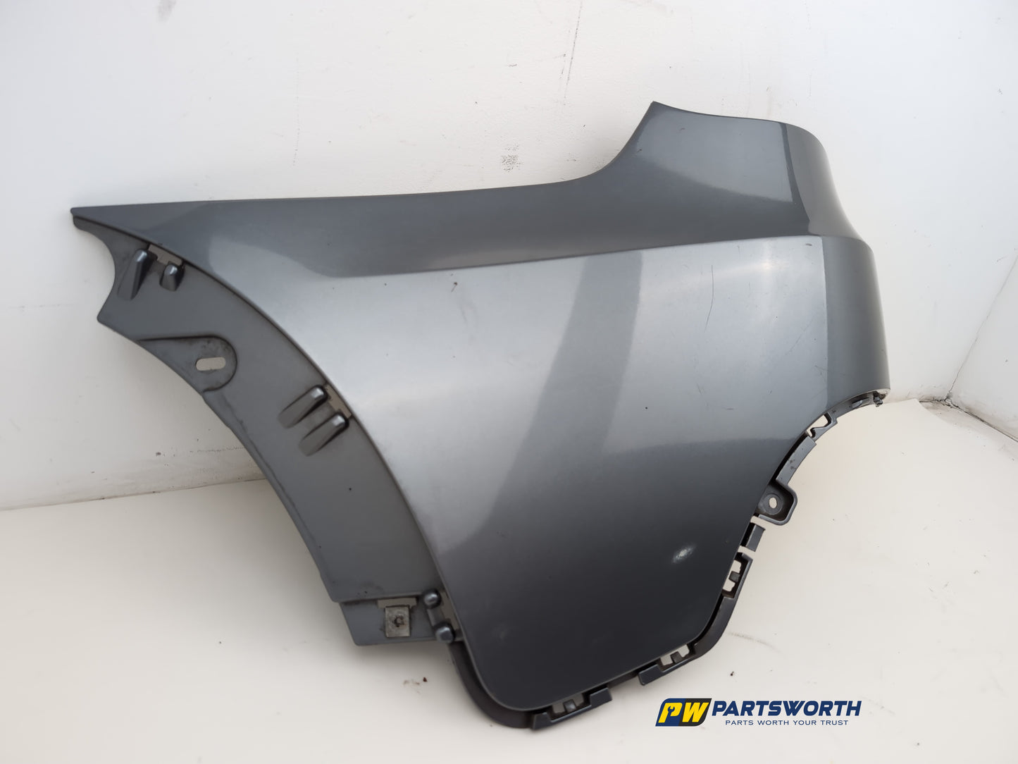 Moulding Quarter Panel LH 3
