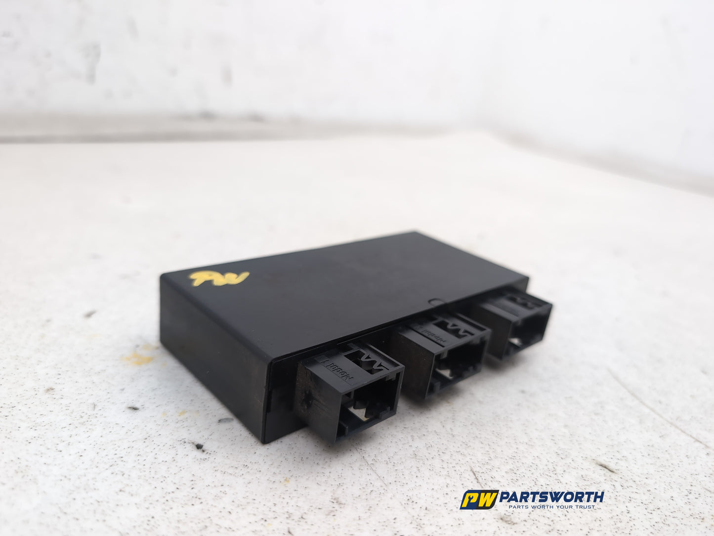 ECU Parking Assistance 3