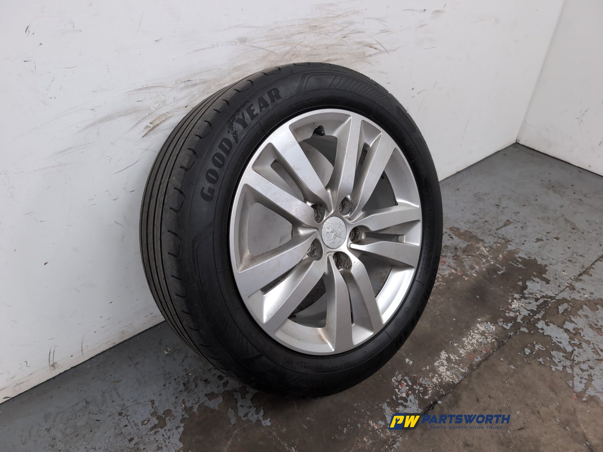 Wheel Road Alloy 3