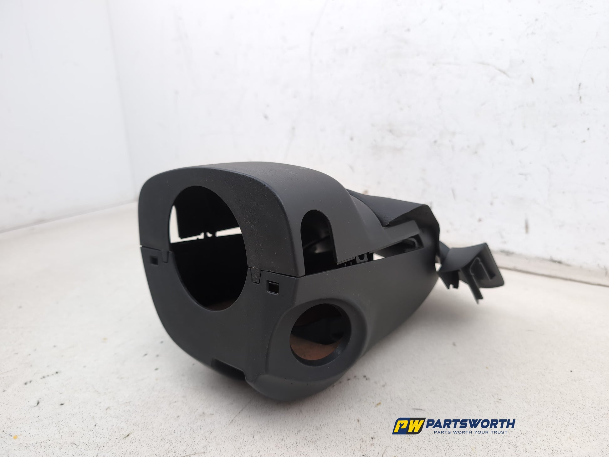 Steering Column Shroud Upper and Lower 3