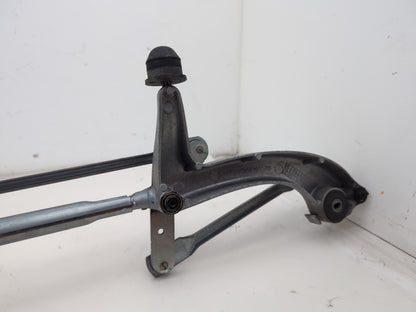 Front Wiper Motor & Mechanism / Linkage 7
