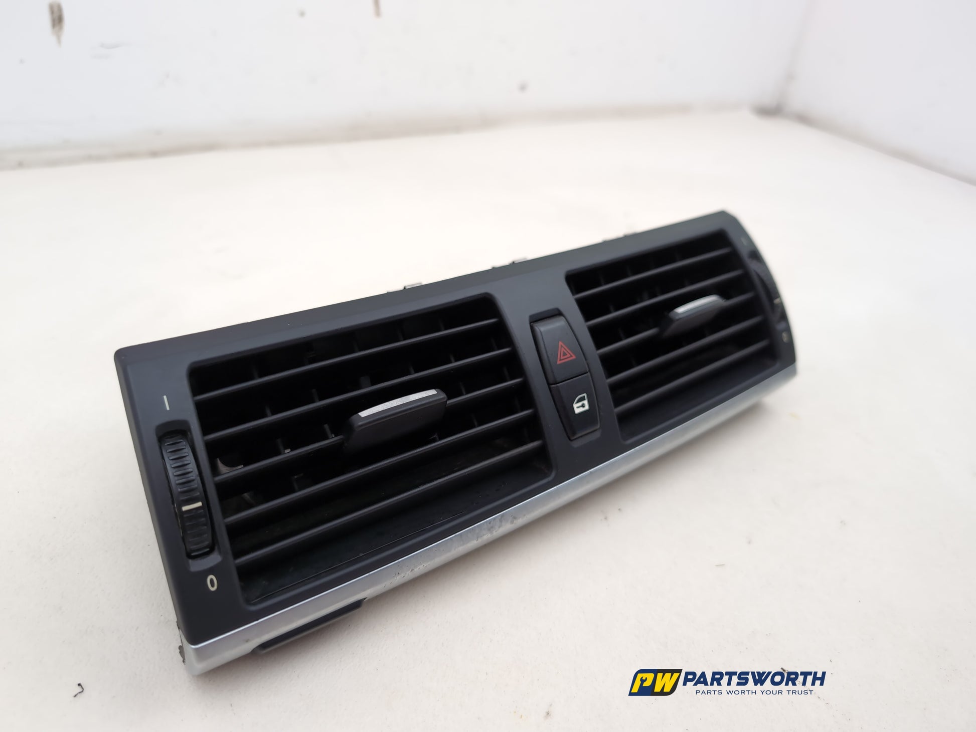 Dashboard Trim With Air Vent  3