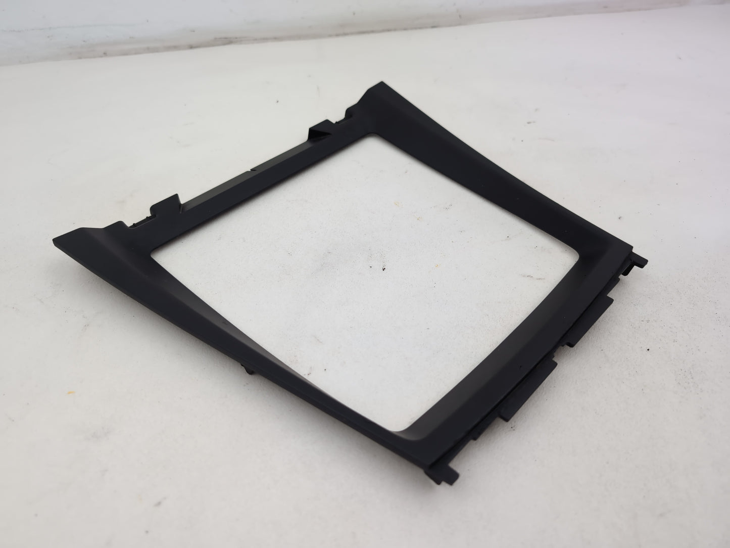 Centre Console Trim  3