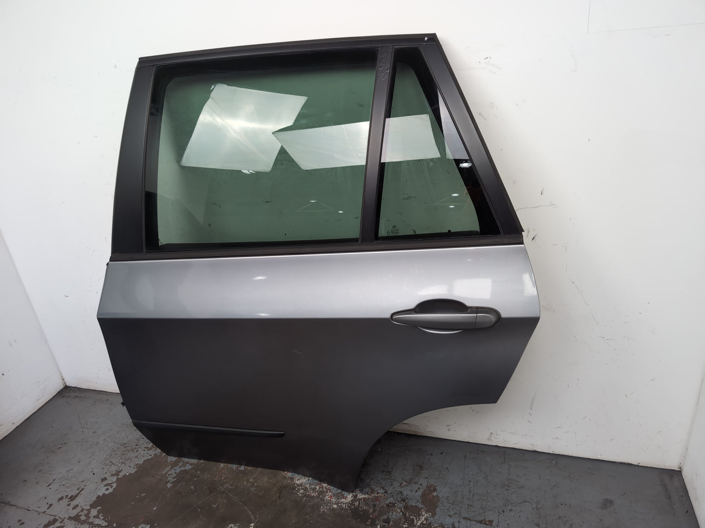 Door Rear LH 3