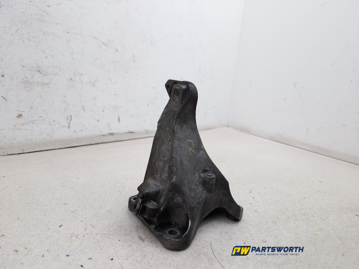 Engine Mounting Bracket 3