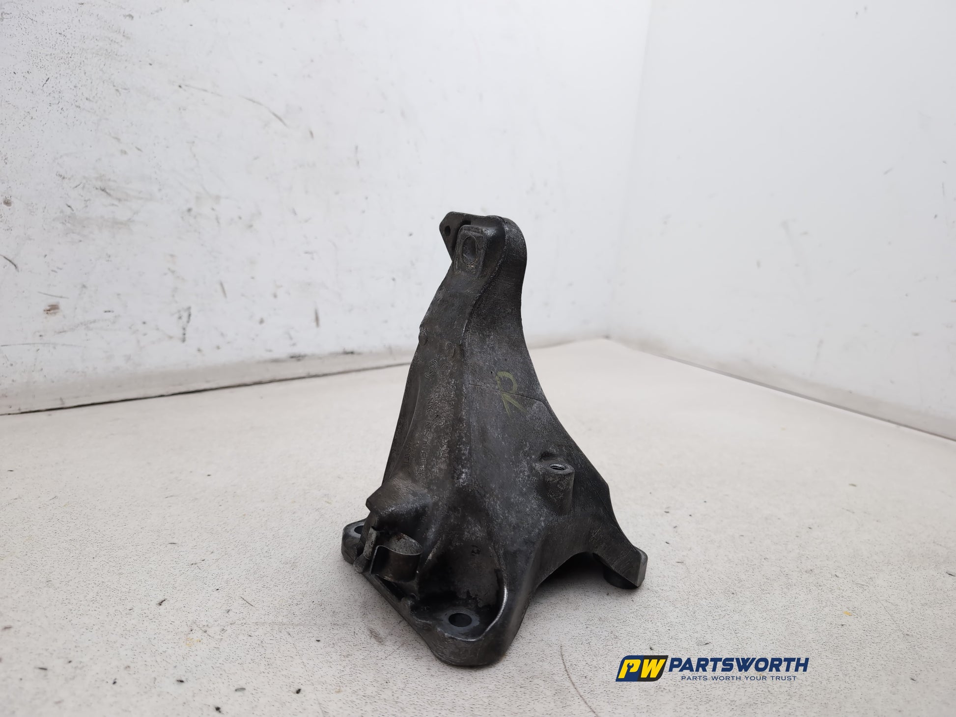 Engine Mounting Bracket 3