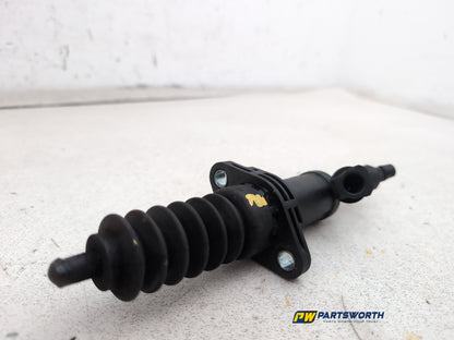 Clutch Master Cylinder 4