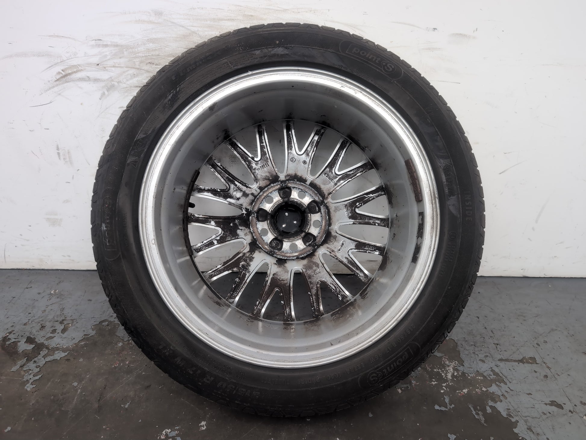 Wheel Road Alloy 5