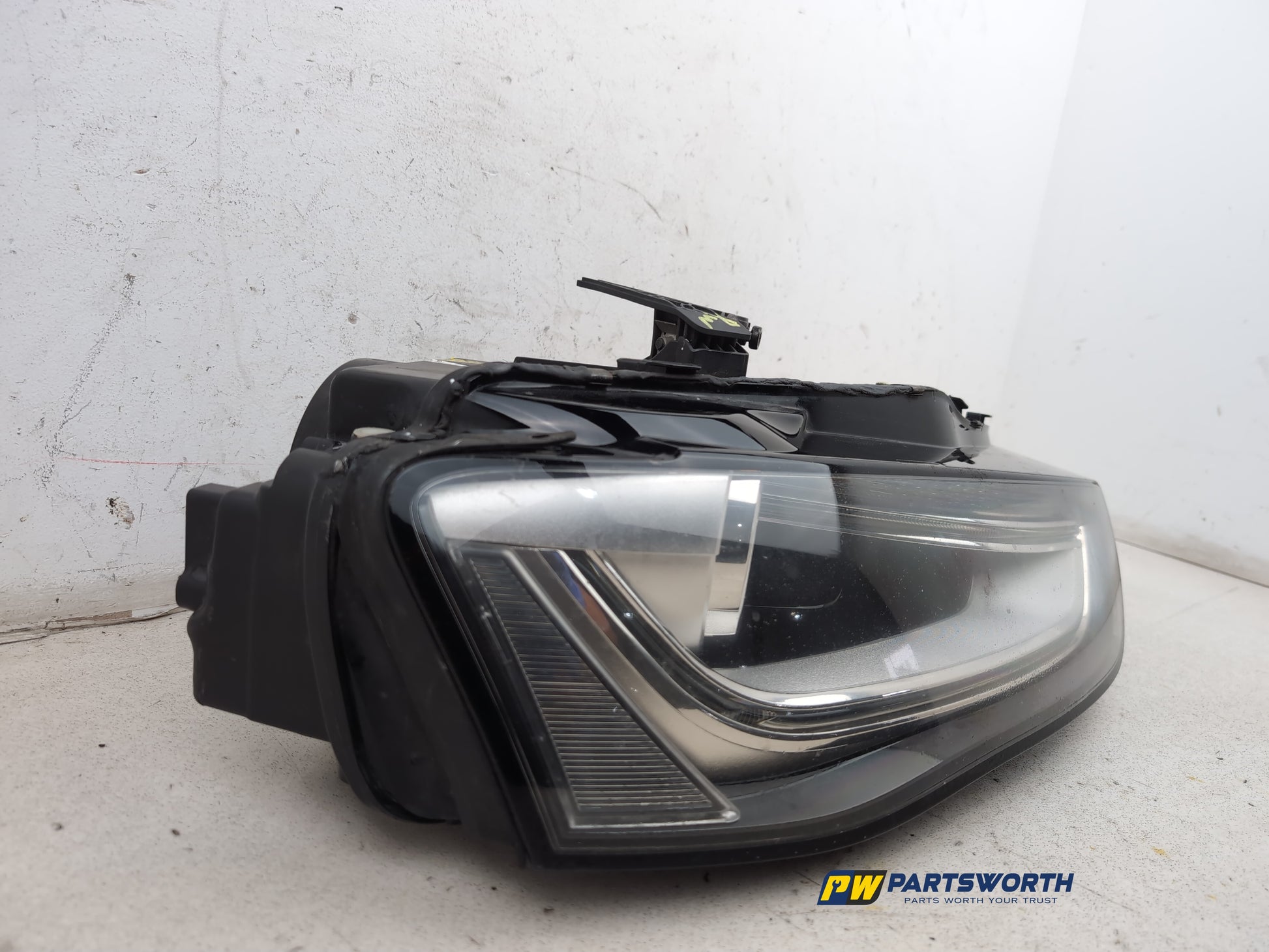Headlamp RH 3