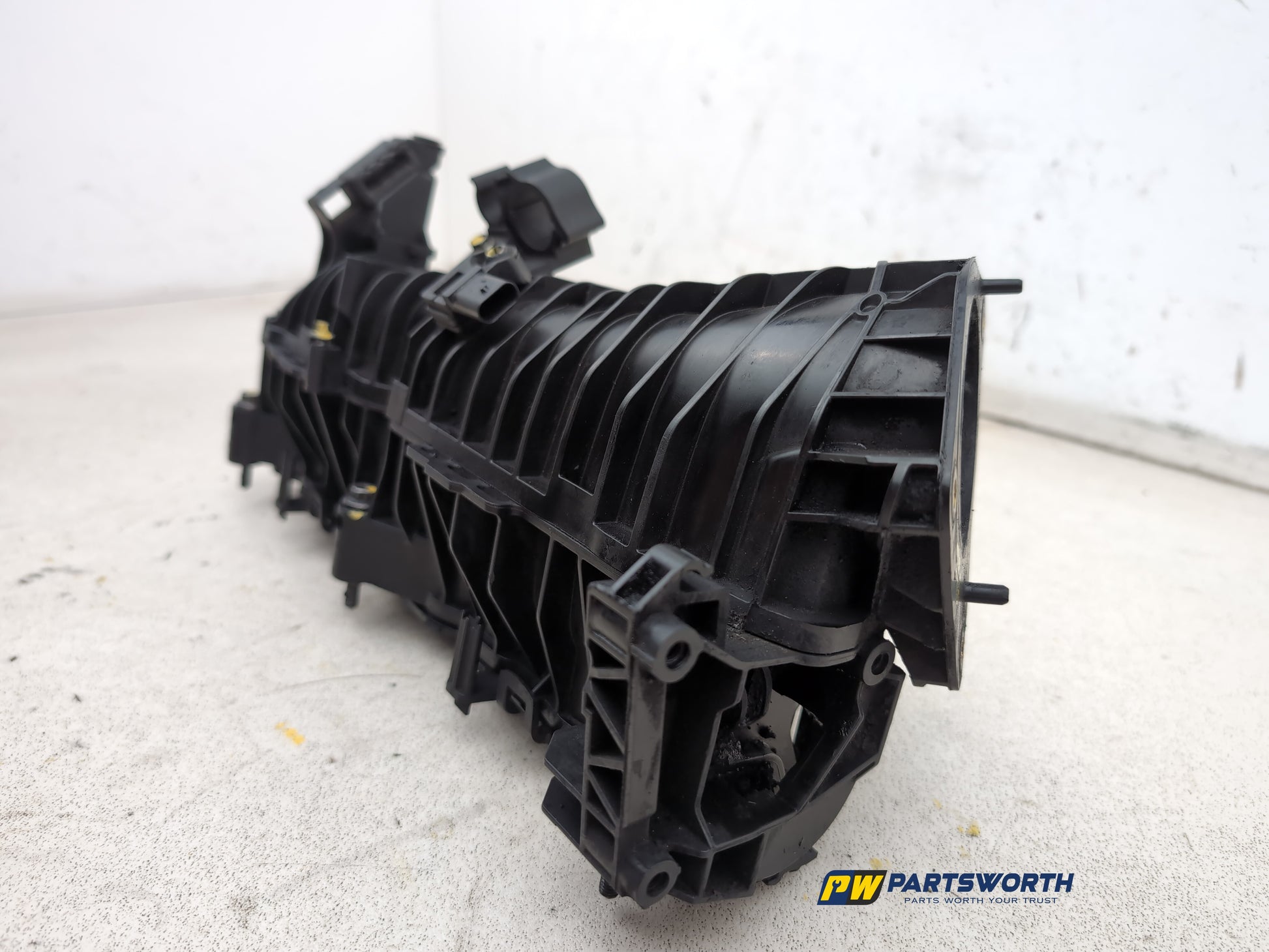 Engine Inlet Manifold 3