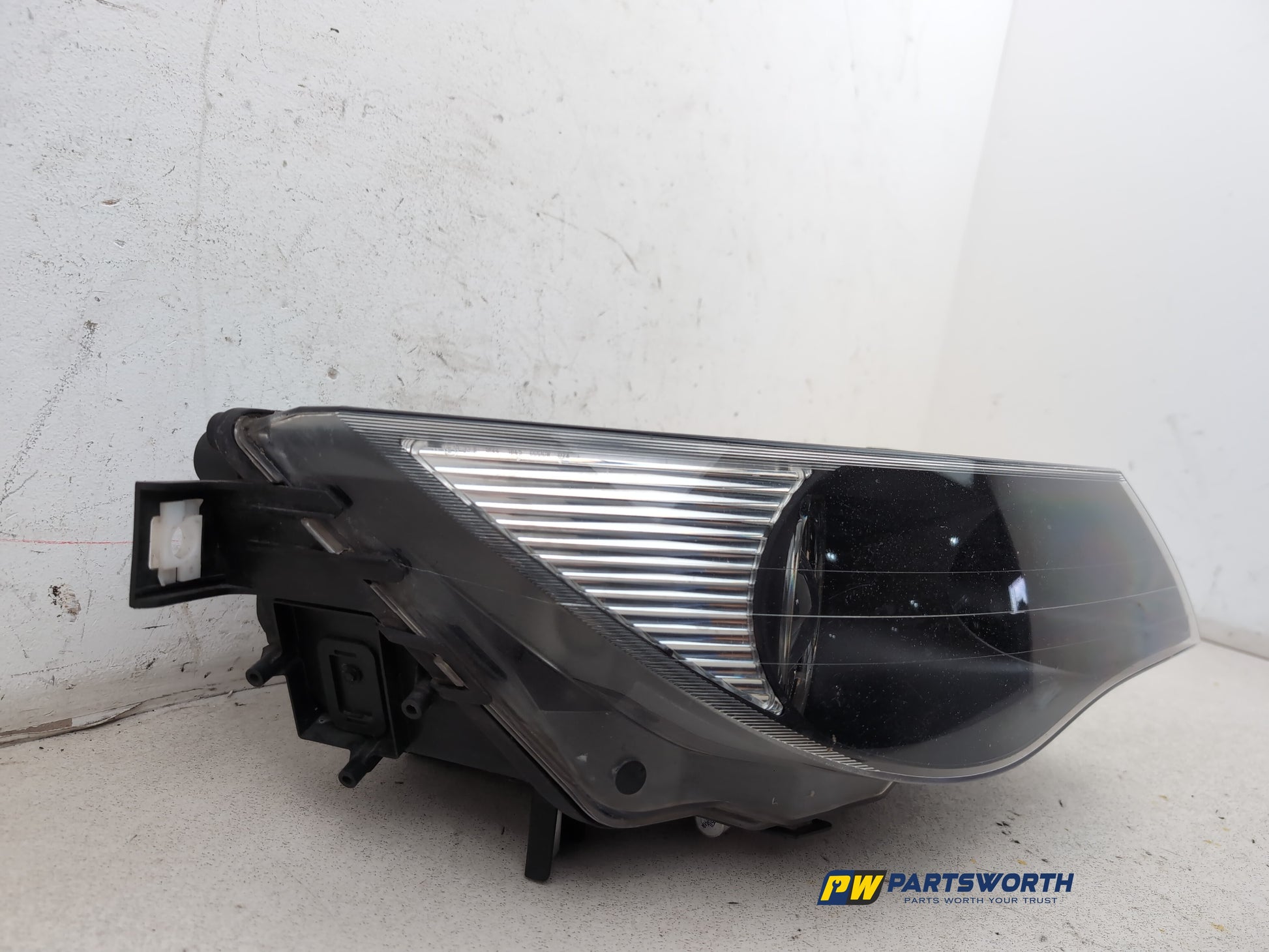 Headlamp RH 3