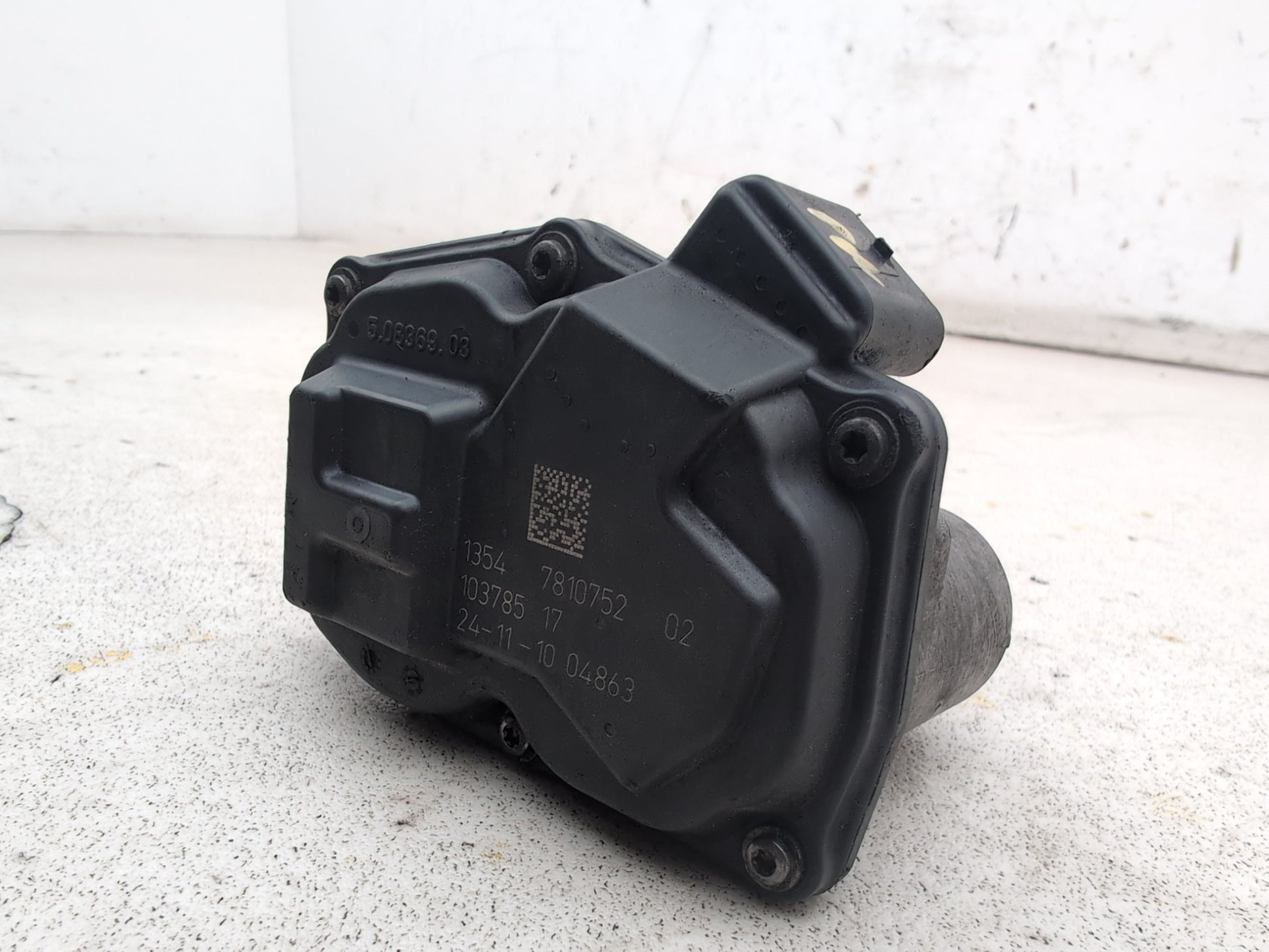 Bmw 5 Series 520d Se F10 2.0l Diesel Throttle Body 7810752 2013-2017 - photo 3