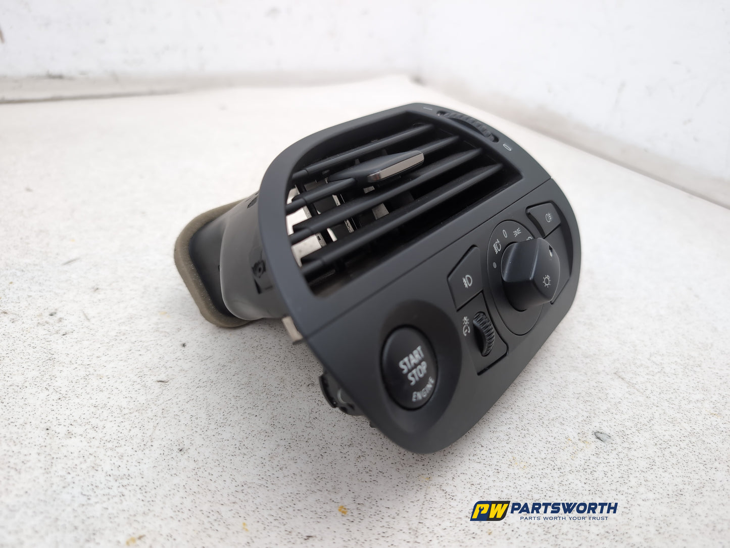 Dashboard Trim With Air Vent  3