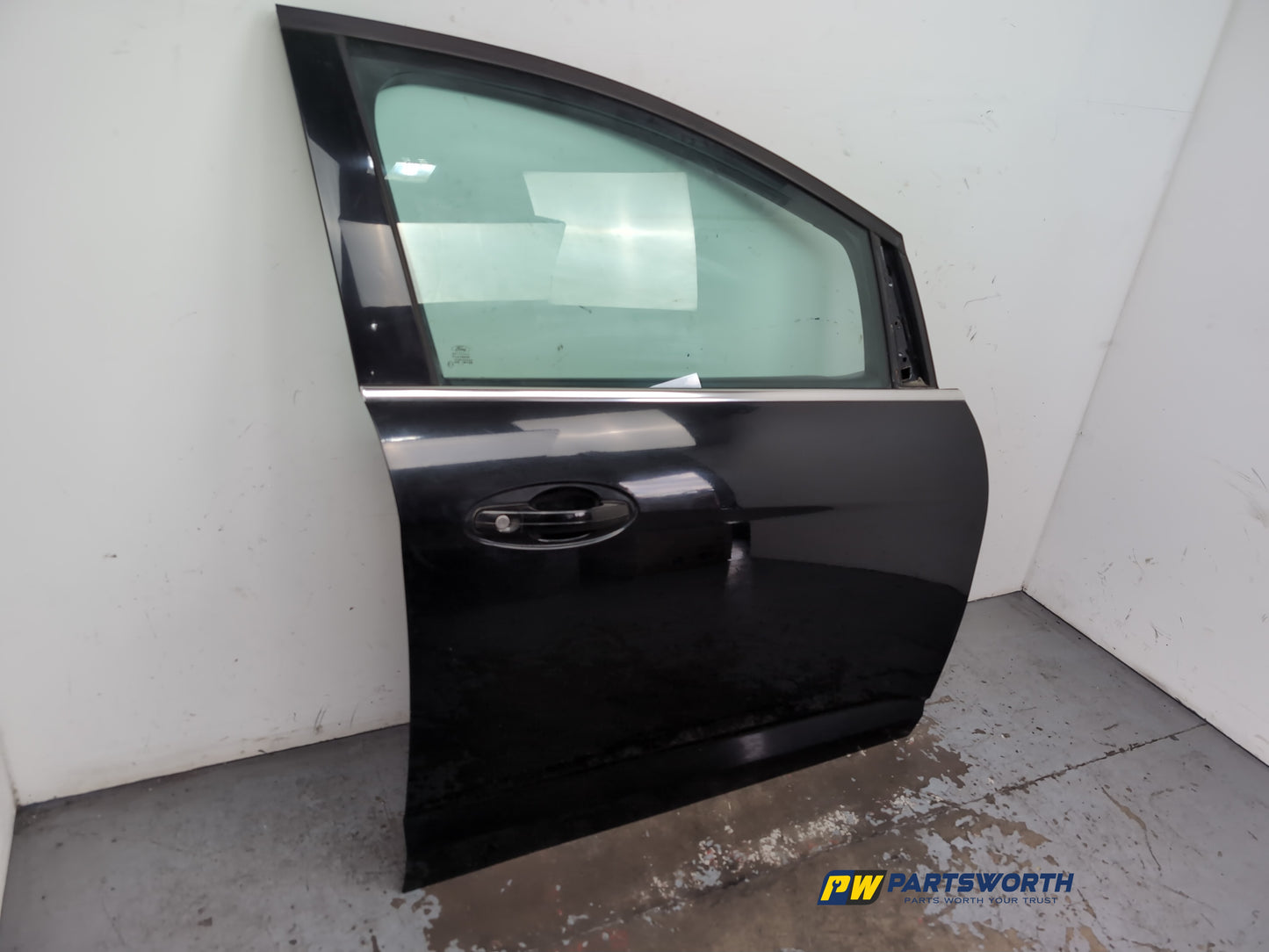 Door Front RH 3