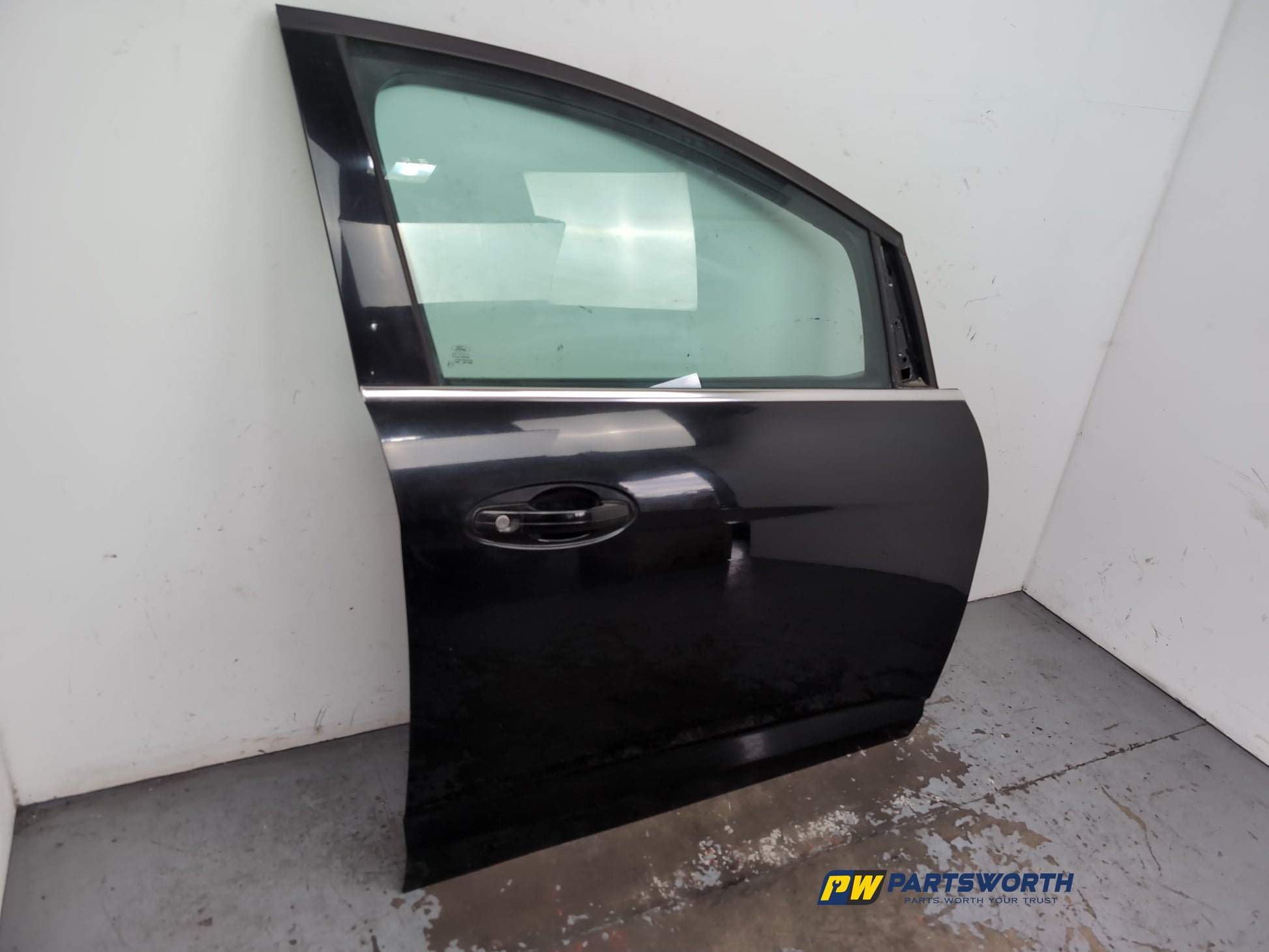 Door Front RH 3