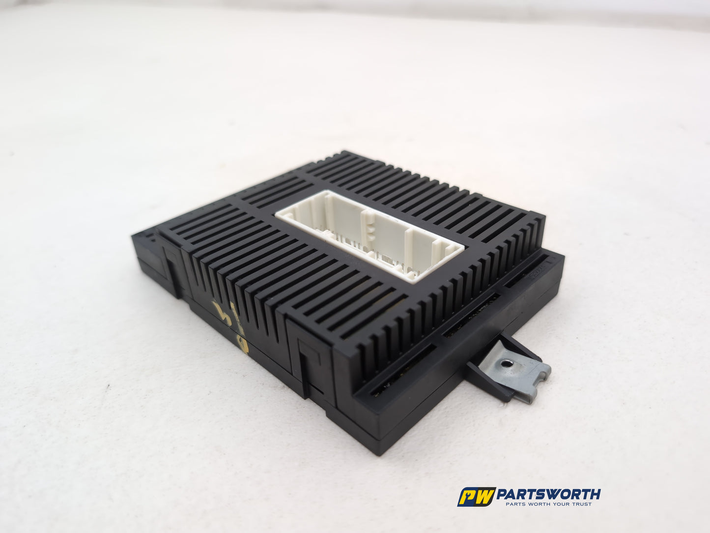 ECU Body 3