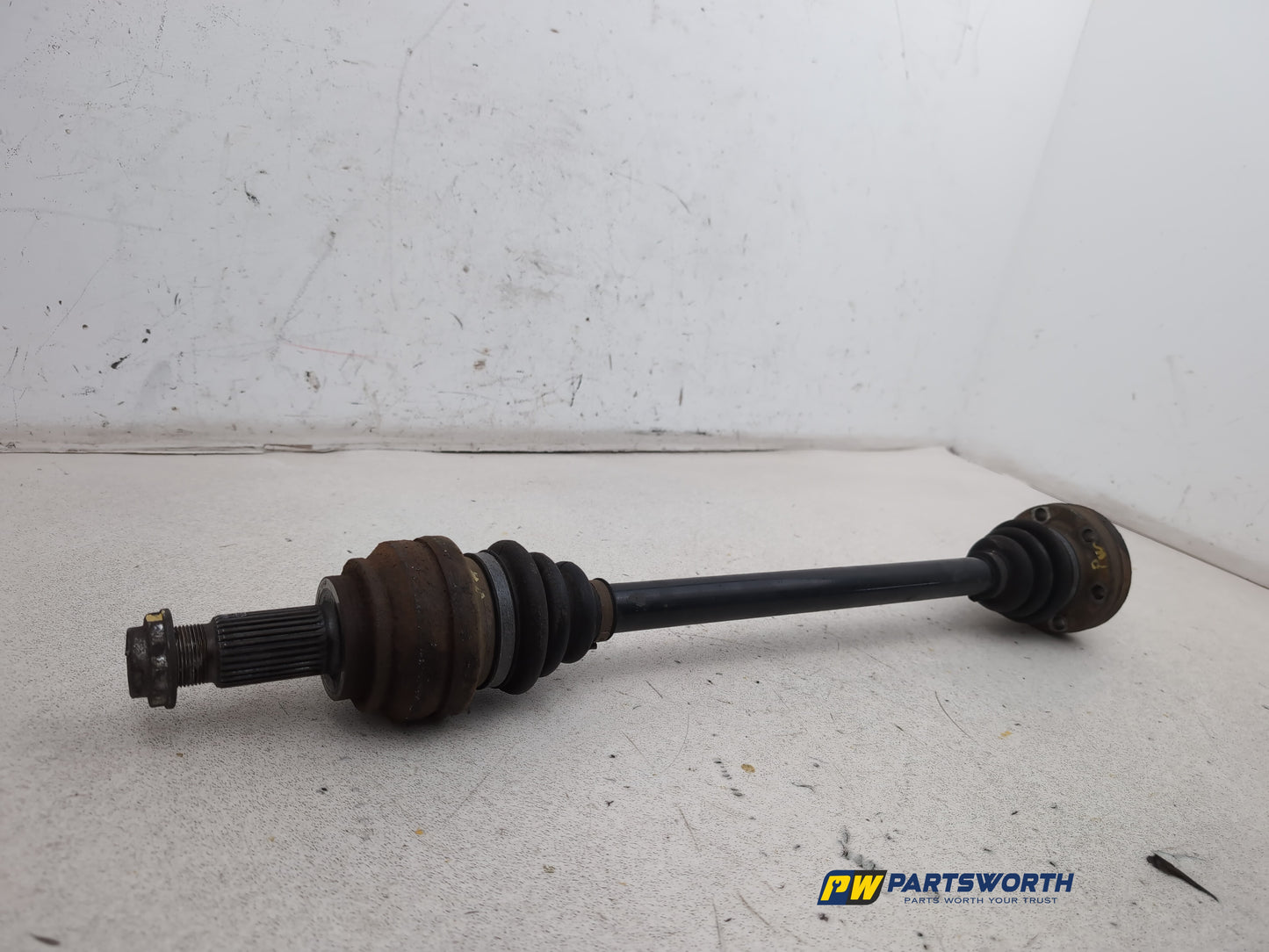 Driveshaft Rear LH 3