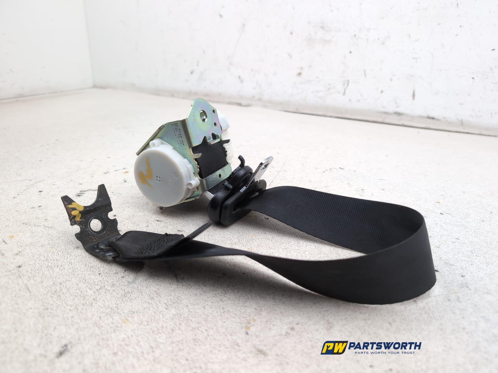 Seat Belt Rear LH 3