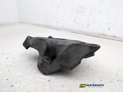 Engine Mounting Bracket 4